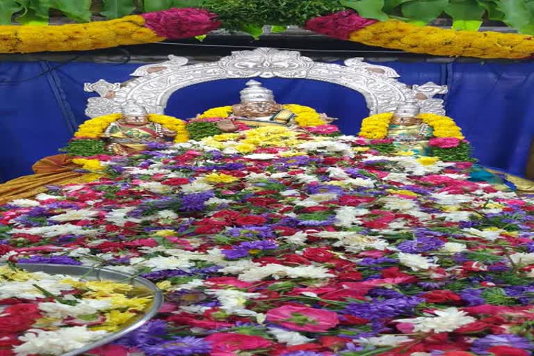 Worship in Yadadri temple 