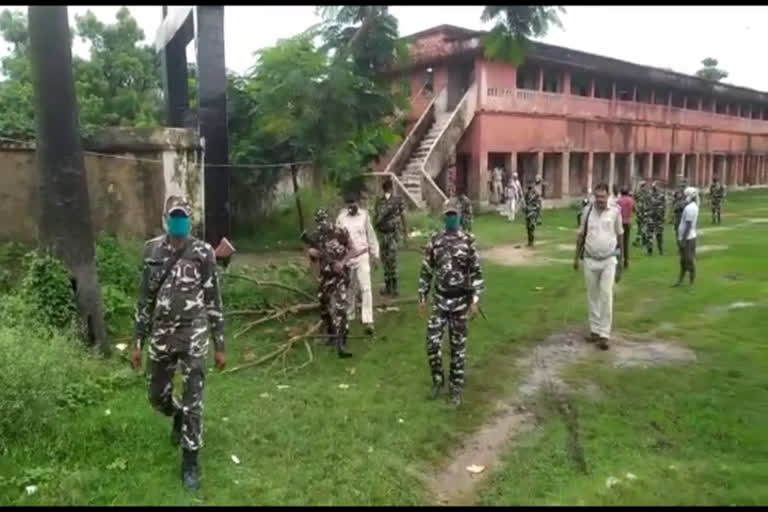 47.5 liters of foreign liquor recovered from a school room in Darbhanga