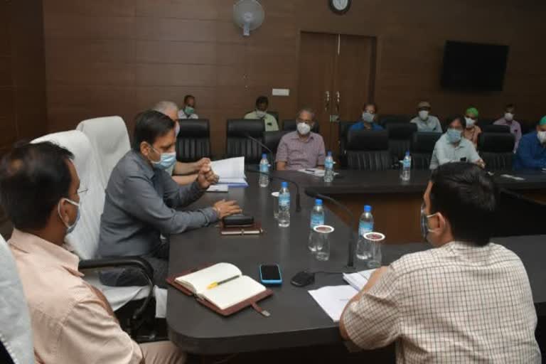 additional chief secretary held meeting with officers