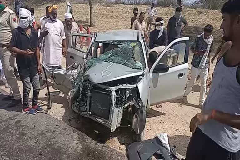 Car accident in bikaner, bjp leader dies in car accident 