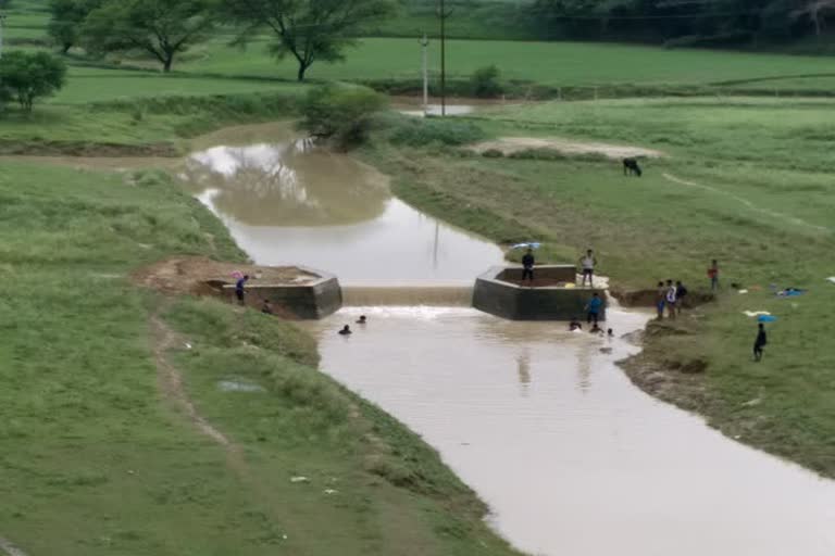 15 check dams made in jaunpur