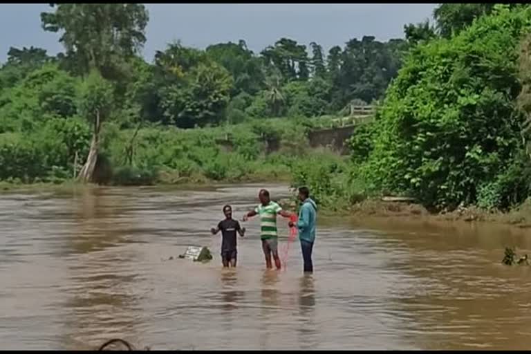 man drowned.