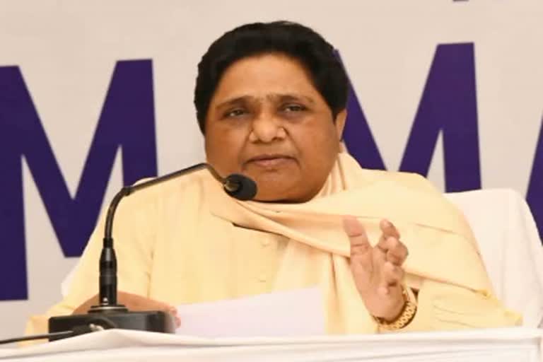 Mayawati turns to Kanshi Ram to regain lost ground