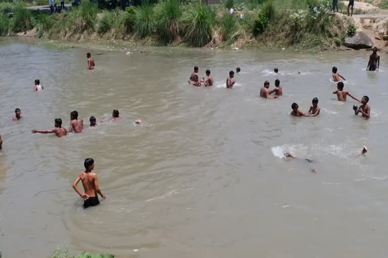 ganga dussehra in hathras 