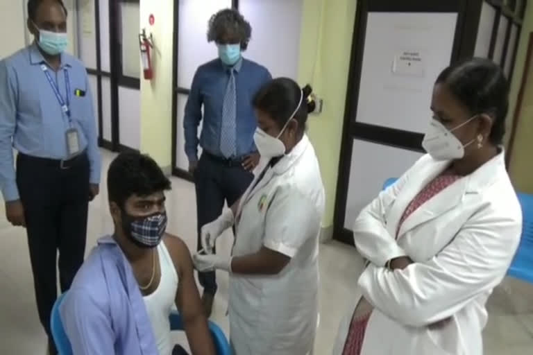 Vaccination for Madurai Airport staff!