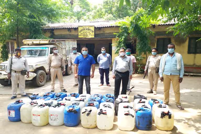 Mahua liquor recovered 