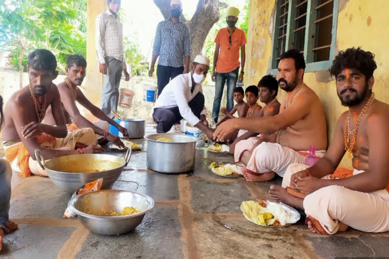 madanapalli village, Hanuman Deeksha, ramjan news, mulugu