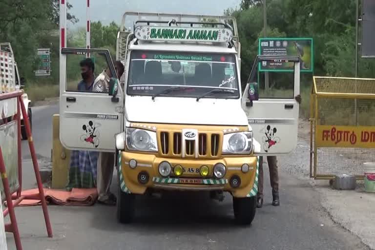 மதுபாக்கெட்டுகள் கடத்தல்