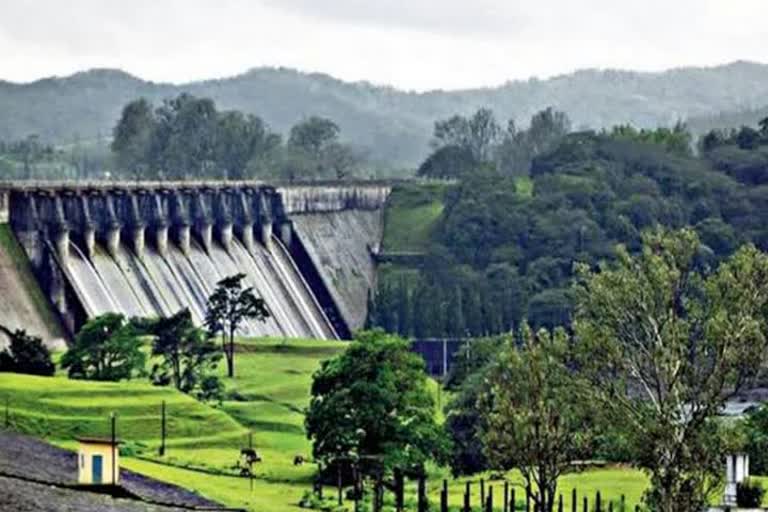 Linganamakki dam 