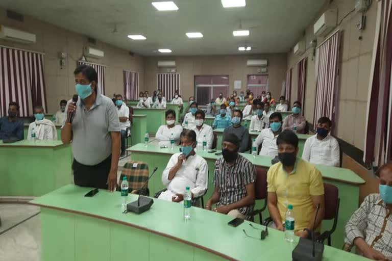 Chittorgarh news, Collector holds meeting, prevention of corona virus