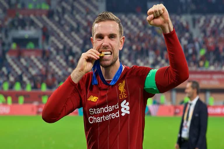 Liverpool skipper Henderson wins FWA Footballer of the Year award