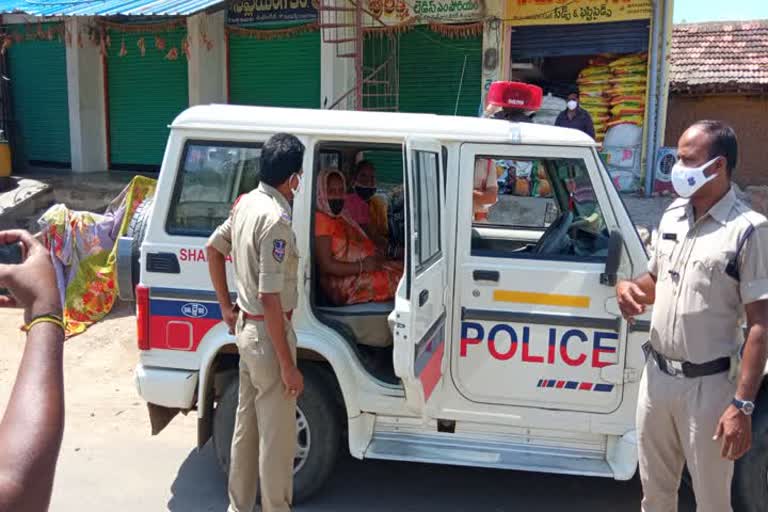 police help at medak district