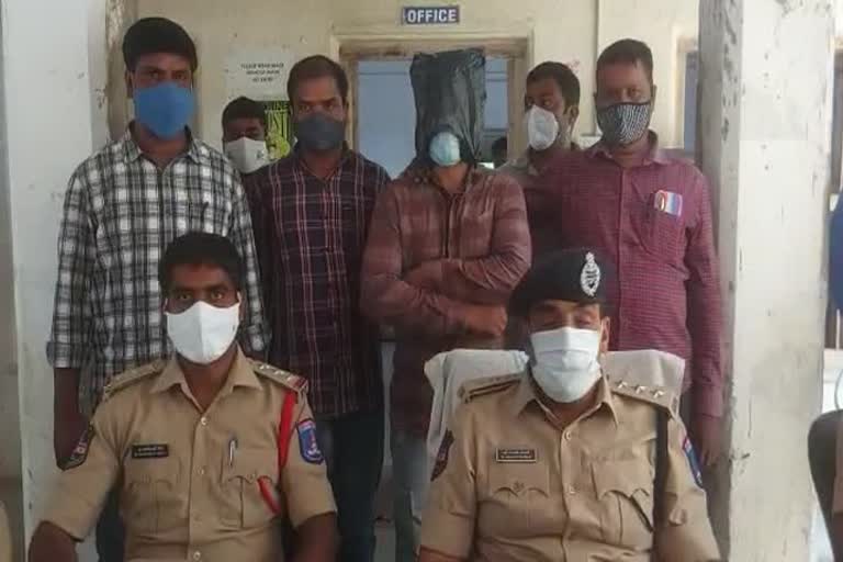  thief arrested at  Mylardevpalli