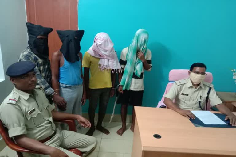 Four thieves arrested in Seraikela