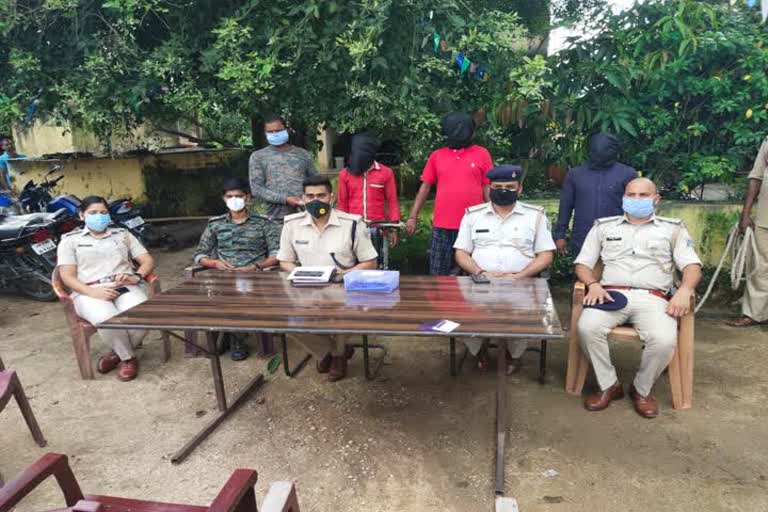 Three TPC militants arrested in hazaribag