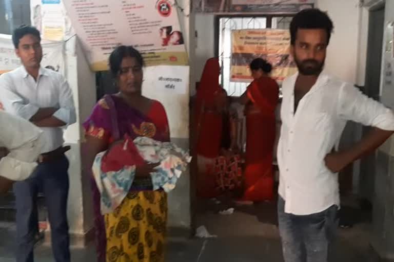 Newborn girl died in sub-divisional hospital in Palamu