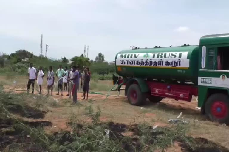 தீயணைப்புப் பணியில் ஈடுபட்ட எம்.ஆர்.வி அறக்கட்டளை - மக்கள் பாராட்டு!