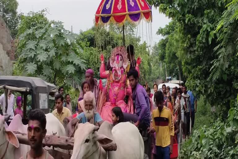 on occasion of anant chaturdashi worship of lord ganesha