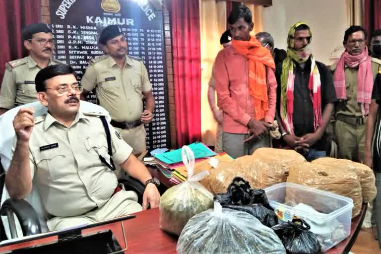 two smugglers arrested with 12 kg of hemp