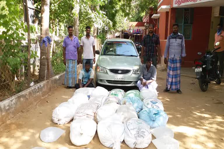 1000L counterfeit liqour Seize In Pudhucherry