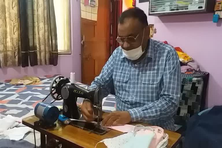 Retired scientist Ajay Namdev of dewas