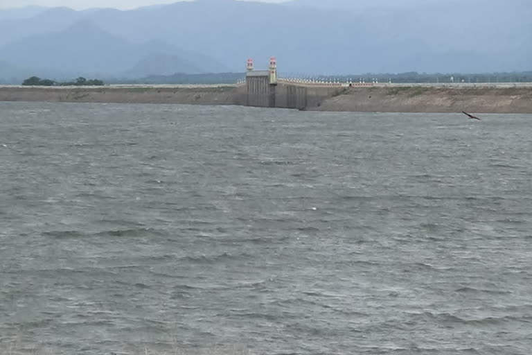 Bhavani Sagar Dam reached 93 feet for heavy rain in Nilgiris