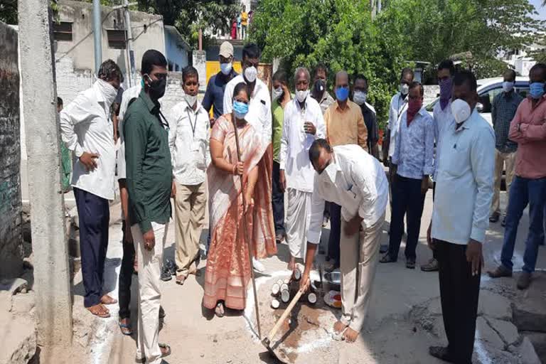 nizamabad mayor started development programs