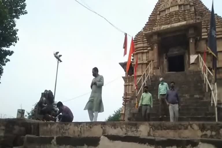 Minister Brajendra Pratap Singh reached Khajuraho