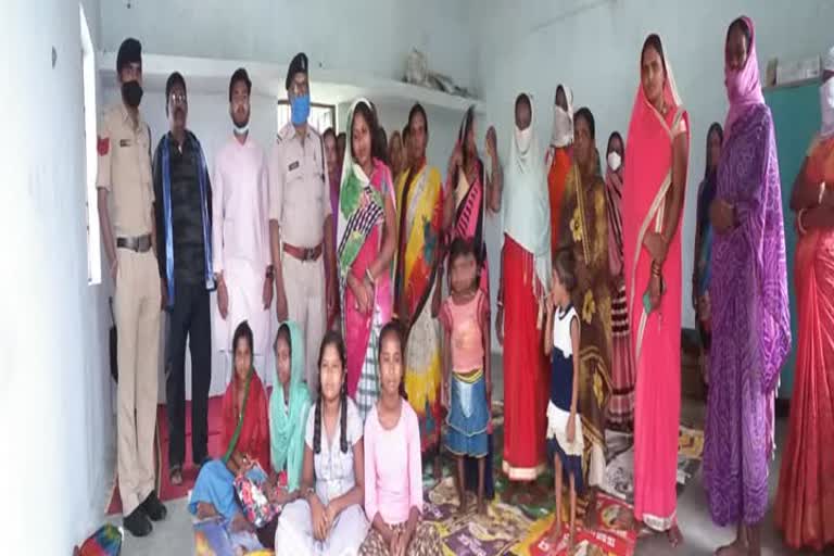 Formation of mahila commands in Gariaband