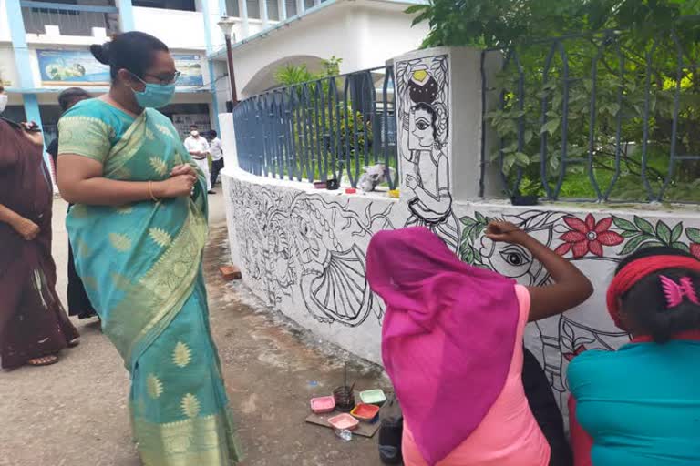 mithila painting made on walls of collectorate buildings