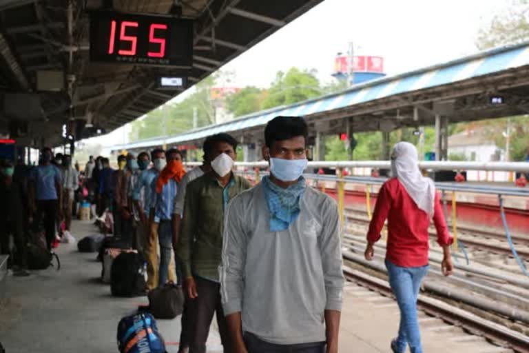 Workers reached their district by special train