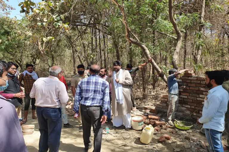  Imambara wall construction started after opposition 