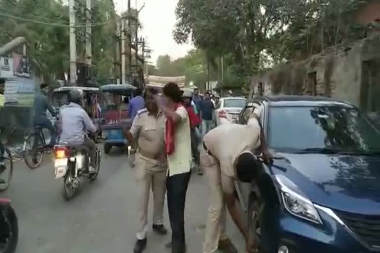 हवा निकाली पुलिस