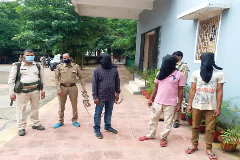 Three people arrested for demanding levy in Hazaribag