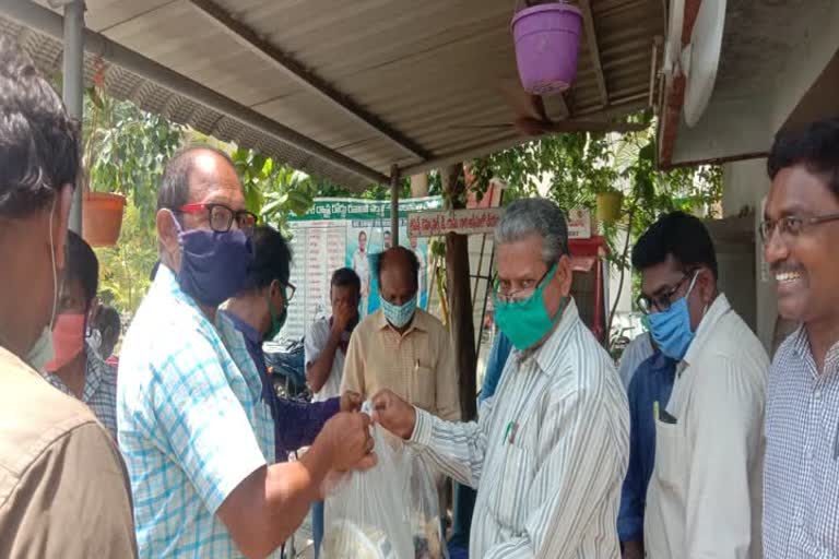 Groceries distribute to RTC drivers in anakapalli