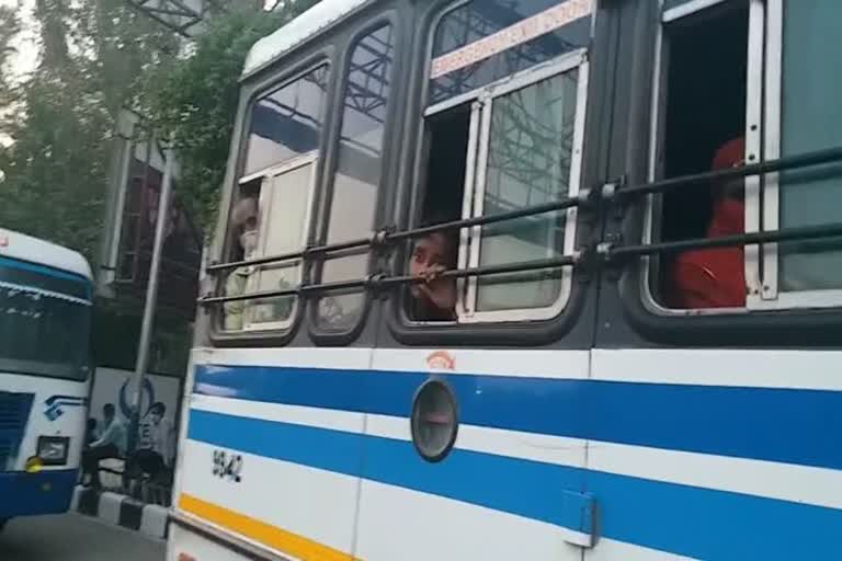 Migrant laborers had to face problems at Chandigarh railway station