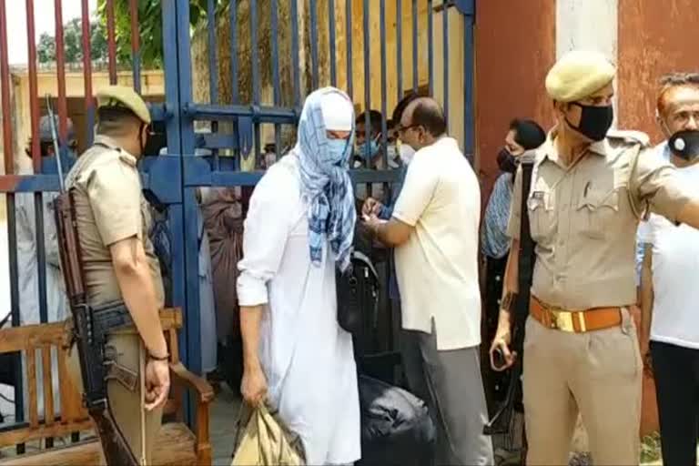 Saharanpur District Jail Uttar Pradesh Tablighi Jamaat Foreign Tablighis Jaan Nisar Nizamuddin Markaz foreign Tablighis freed தப்லீக் ஜமாஅத் வெளிநாடுகளைச் சேர்ந்த தப்லீக் ஜமாஅத் உறுப்பினர்கள் தப்லீக்குகள் விடுதலை