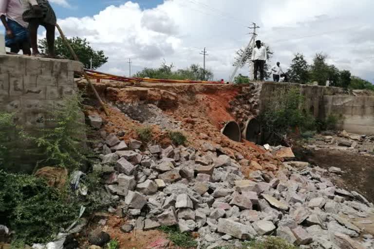 Dotihala mudenuru bridge collapse