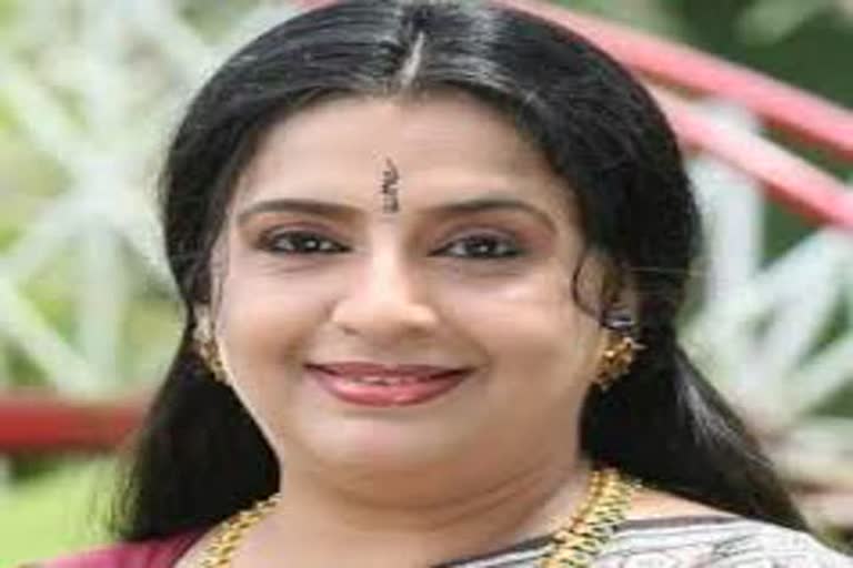 Actress Ambika warns fans of fake Facebook account