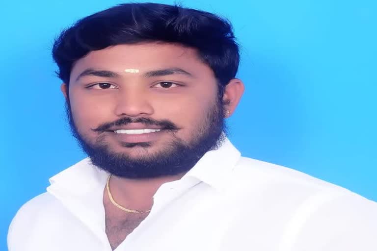 Vijay Fan Club secretary died in accident