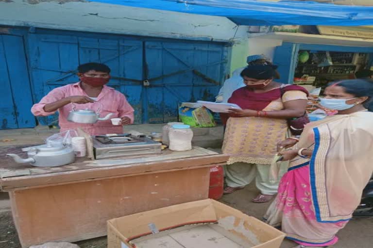 Government launched scheme to give loans to street vendors of Jharkhand