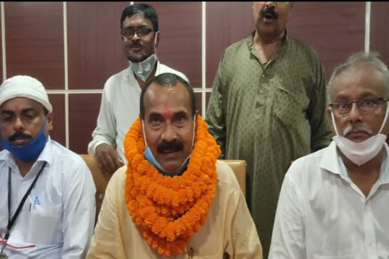 nationalist congress party manoj Kumar jaiswal filed nomination