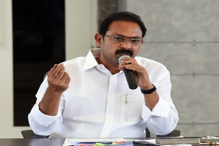 Monitoring committees to check medical oxygen wastage Monitoring committees in Andhra Andhra Dy CM state Health Minister Alla Kali Krishna ആന്ധ്രാപ്രദേശിൽ ഓക്സിജൻ പാഴാക്കുന്നു ആന്ധ്രയിലെ കോവിഡ് കണക്ക്