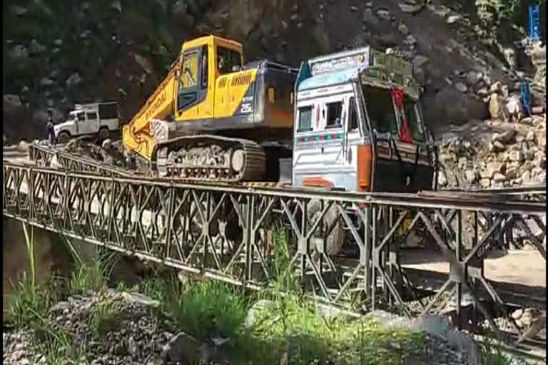 bridge-collapses-near-indo-china-border-in-uttarakhand