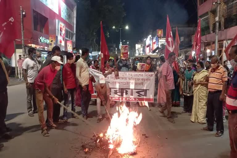 দিল্লি দাঙ্গার চার্জশিটে সীতারাম ইয়েচুরির নাম