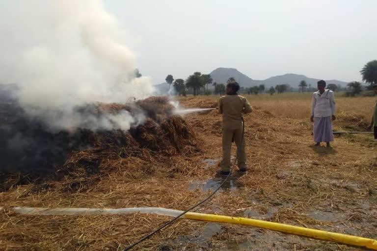 Millions lost due to fire in the grainery in Aurangabad