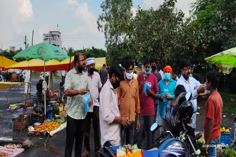 BJP distributed masks on second day of sewa saptah