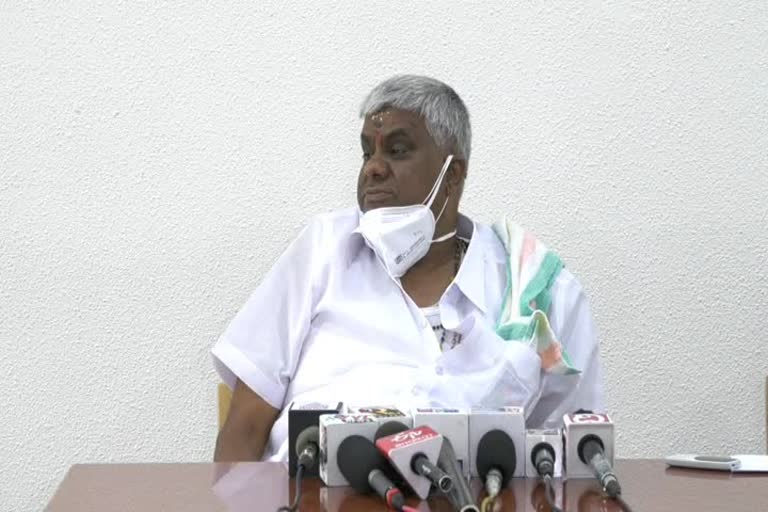  you should continue Lockdown until June 30th: H D revanna 