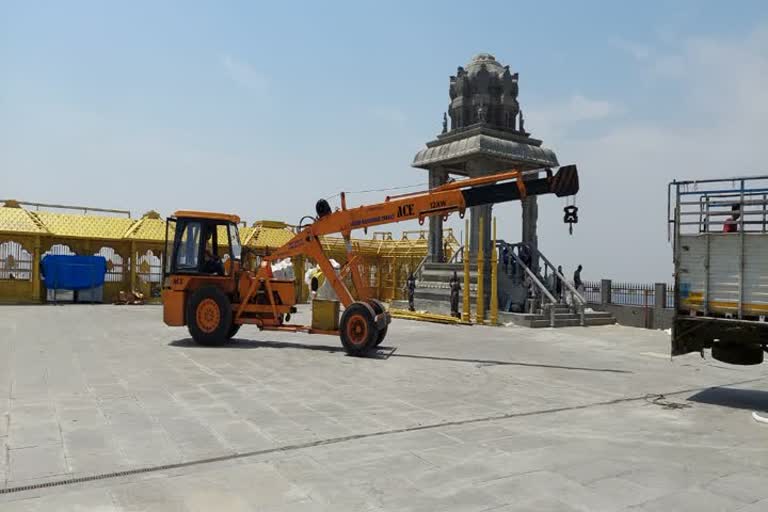 sri lakshmi narasimha swamy temple works, yadadri temple 