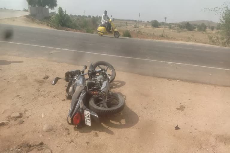 Road accident in nirmal district 